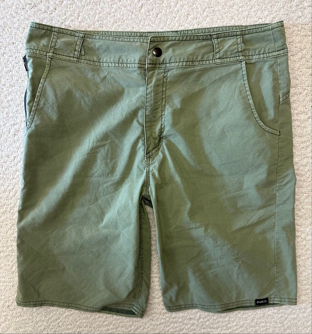 NRS Mens Canyon Shorts Size 32